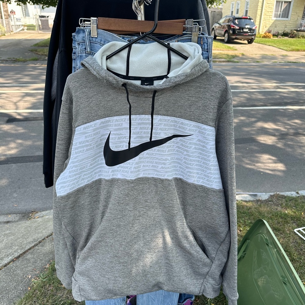 Nike Dri-FIT Hoodie XL | Gray White Swoosh | Soft Fleece Pullover - Picture 4 of 6